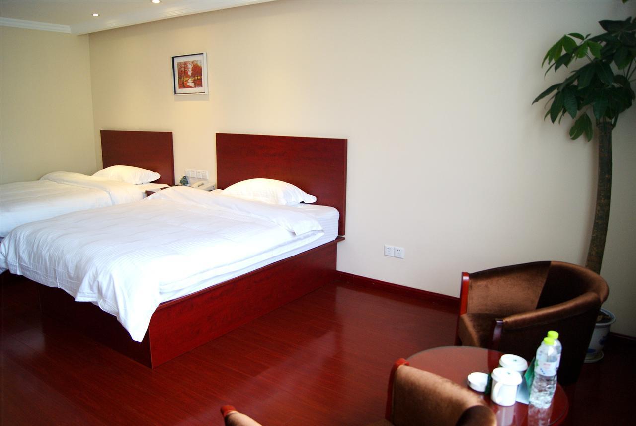 Greentree Inn Jiujiang Railway Station Business Hotel Exterior photo