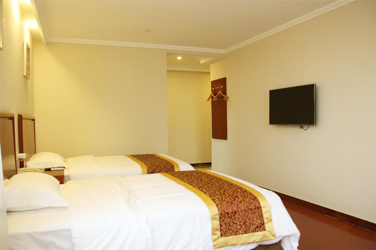 Greentree Inn Jiujiang Railway Station Business Hotel Exterior photo